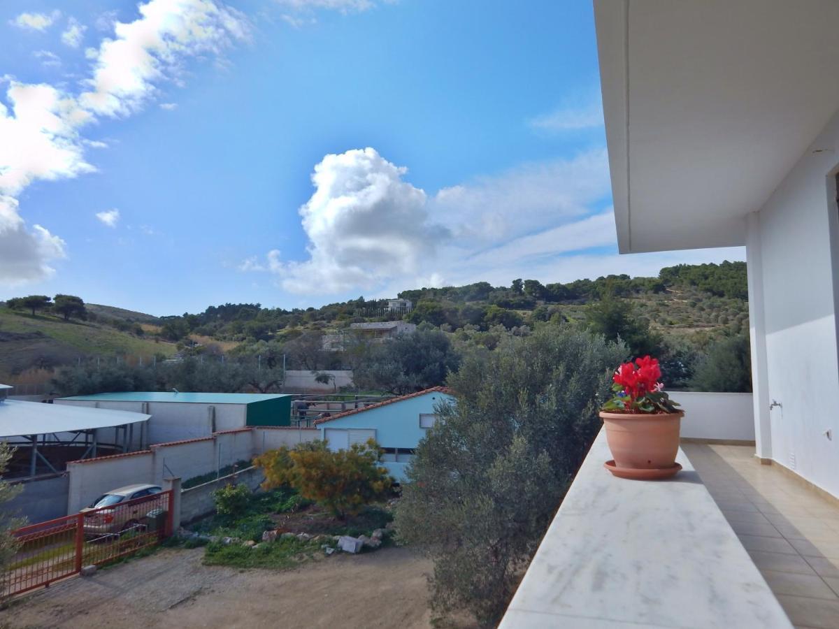 Appartamento Οδυσσεια, Κοντά Σε Αεροδρόμιο, Λιμάνια Και Θάλασσες Keratea Esterno foto